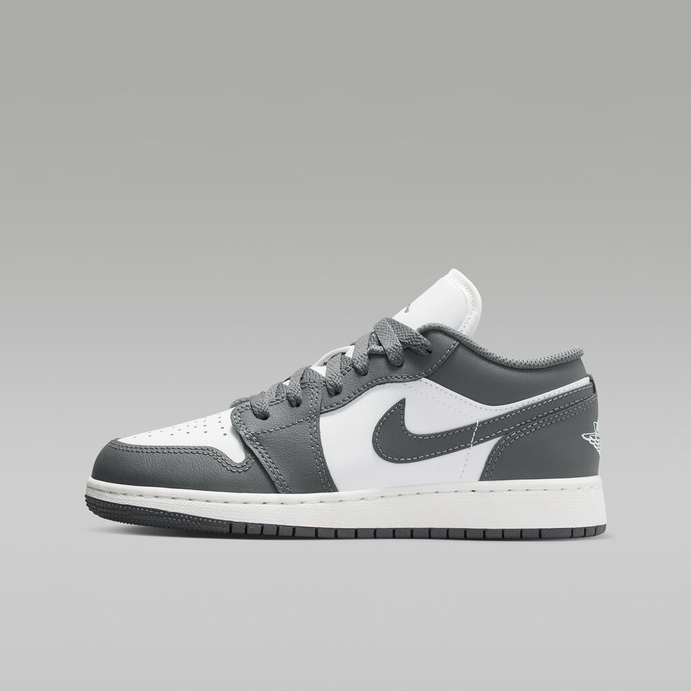 NIKE耐克2025男大童AIR JORDAN 1 LOW (GS)乔丹553560-044