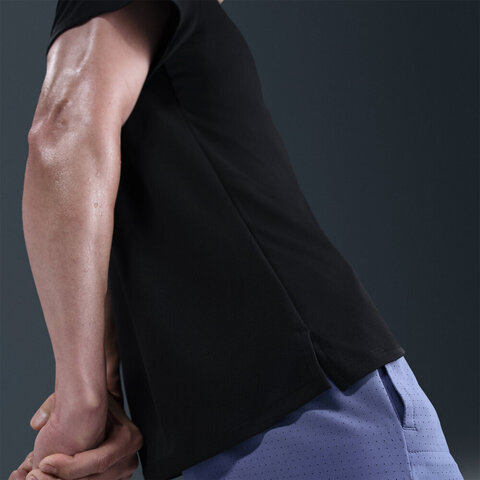 NIKE耐克2025男子AS M NK DF UV RN ENRGY MILER S针织无领短THV2136-010