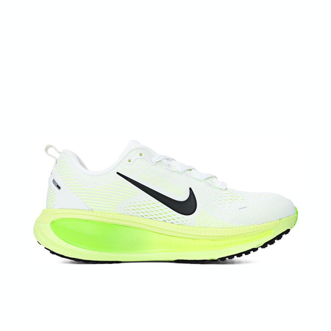 NIKE耐克2025女子W NIKE VOMERO 18跑步HM6804-102