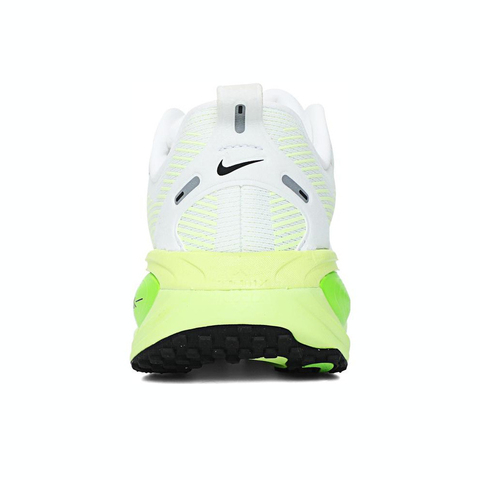 NIKE耐克2025女子W NIKE VOMERO 18跑步HM6804-102