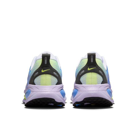 NIKE耐克2025女子W NIKE VOMERO 18 SE跑步IB5169-500