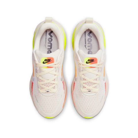 NIKE耐克2025大童NIKE VOMERO 18 (GS)儿童HQ2157-003