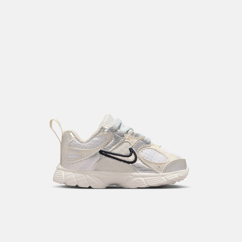 NIKE耐克2025男婴童NIKE V5 RNR (TD)儿童HQ6413-102