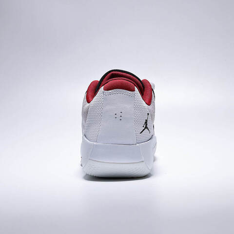 NIKE耐克2025男子JORDAN LUKA .77 PF乔丹HF0819-102