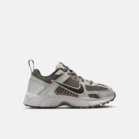 NIKE耐克2025男小童VOMERO 5 (PS)儿童HF6999-010