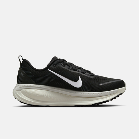 NIKE耐克2025男子NIKE VOMERO 18跑步HM6803-007