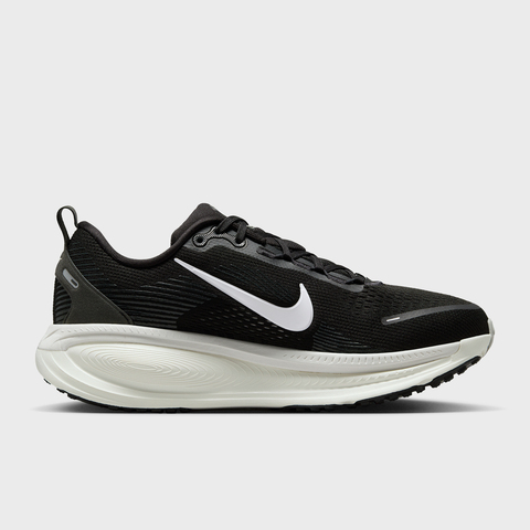 NIKE耐克2025女子W NIKE VOMERO 18跑步HM6804-005