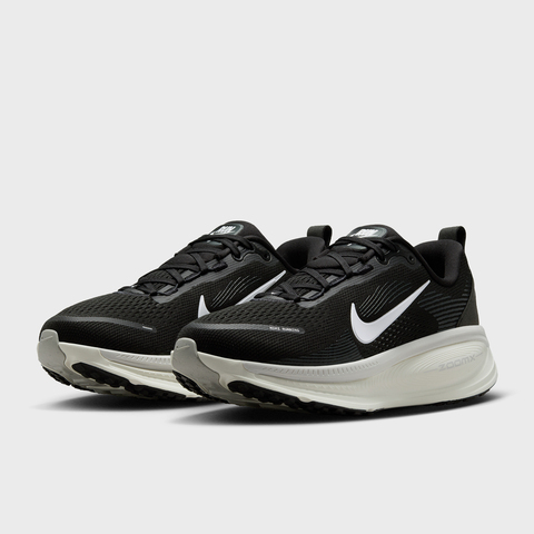 NIKE耐克2025女子W NIKE VOMERO 18跑步HM6804-005