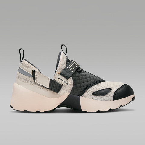 NIKE耐克2025女子WMNS JORDAN TRUNNER LX乔丹HQ2164-102