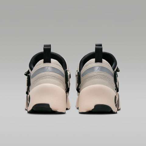 NIKE耐克2025女子WMNS JORDAN TRUNNER LX乔丹HQ2164-102