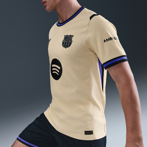 NIKE耐克2025男子FCB M NK DFADV JSY SS MATCH AW针织无领短THJ4554-784