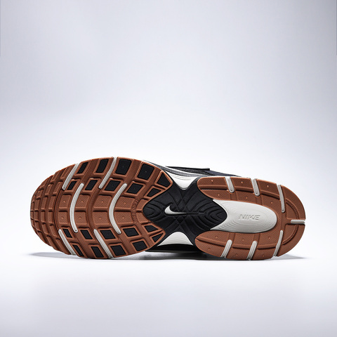 NIKE耐克2025男子NIKE V5 RNR休闲II6292-004