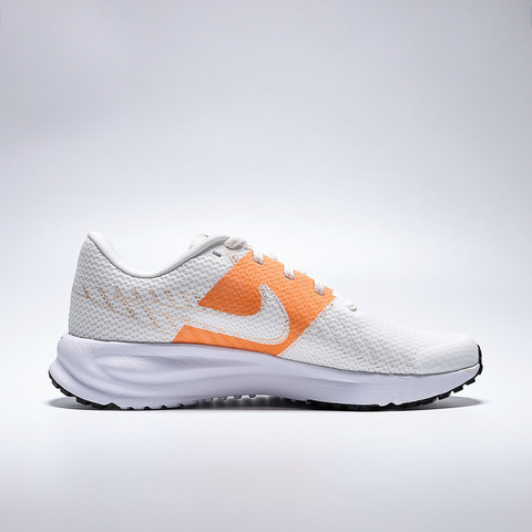 NIKE耐克2025女子W NIKE RUN DEFY跑步HM9593-105