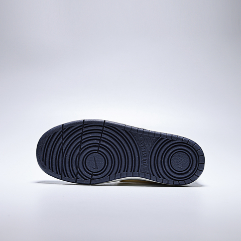 Nike KidsNike Kids2025男大童COURT BOROUGH LOW RECRAFT (GS)儿童IM6698-171