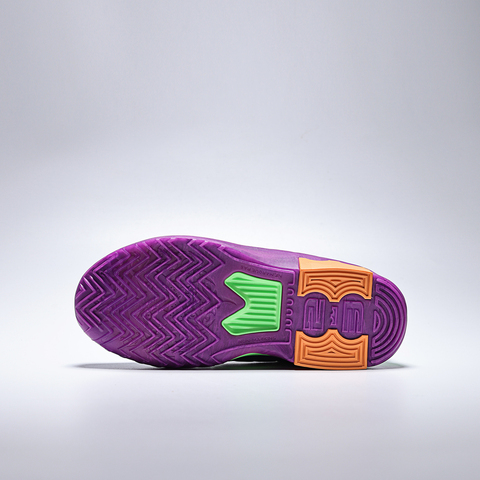 Nike KidsNike Kids2025大童LEBRON WITNESS IX KC (GS)儿童HV2269-400