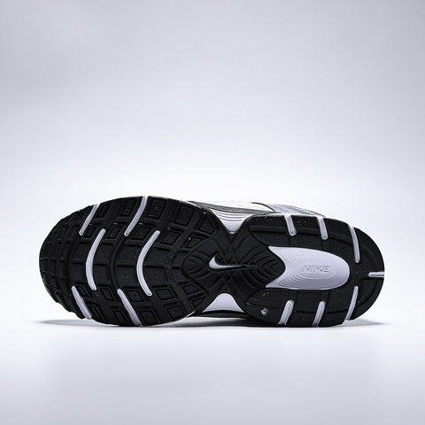 Nike KidsNike Kids2025男小童NIKE V5 RNR (PS)儿童HQ6412-100