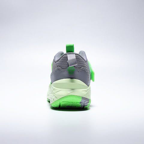 Nike KidsNike Kids2025小童TEAM HUSTLE D 12 (PS)儿童HF6280-006