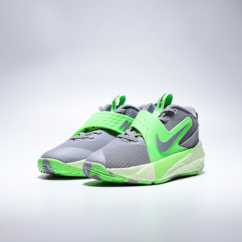 Nike KidsNike Kids2025小童TEAM HUSTLE D 12 (PS)儿童HF6280-006