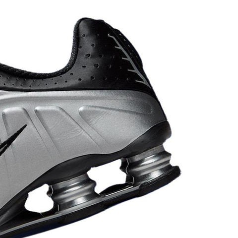 NIKE耐克2025男子NIKE SHOX R4休闲HQ1988-007