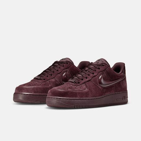 NIKE耐克2025女子W AIR FORCE 1 '07休闲HV4406-600