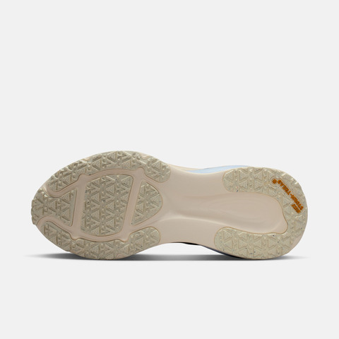 NIKE耐克2025女子W NIKE VOMERO 18 GTX跑步HQ7002-100