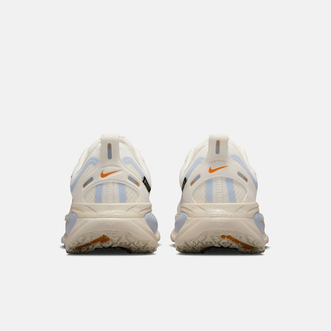 NIKE耐克2025女子W NIKE VOMERO 18 GTX跑步HQ7002-100