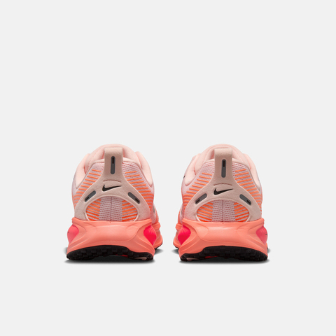 NIKE耐克2025大童NIKE VOMERO 18 (GS)儿童HQ2157-600