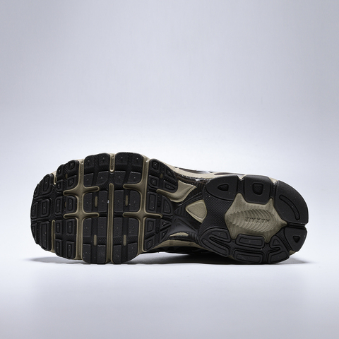 NIKE耐克2025女子W NIKE AIR MAX MOTO 2K休闲HQ2056-201