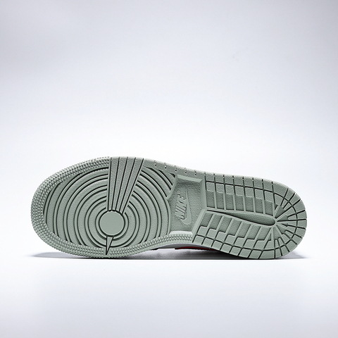 JordanJordan2025男大童AIR JORDAN 1 LOW (GS)乔丹553560-133