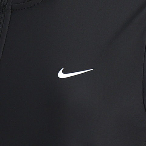 NIKE耐克2025女子AS W NK SWIFT TF FITTED JKT梭织连帽外套HV8929-010