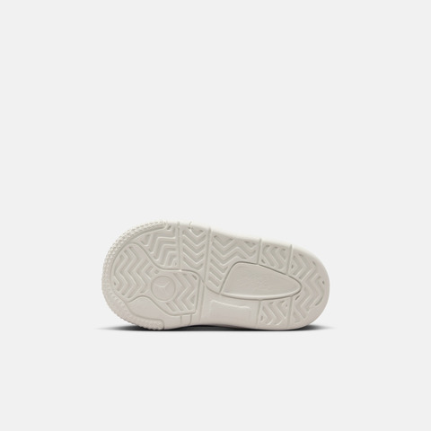 JordanJordan2025男婴童JORDAN FLIGHT COURT (TD)乔丹HF3331-104