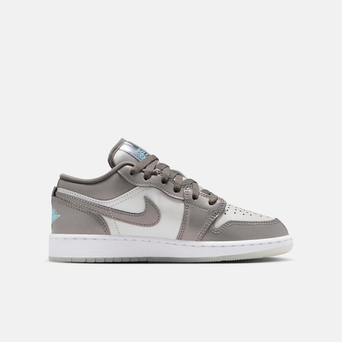 JordanJordan2025男大童AIR JORDAN 1 LOW SE (GS)乔丹HV4398-014