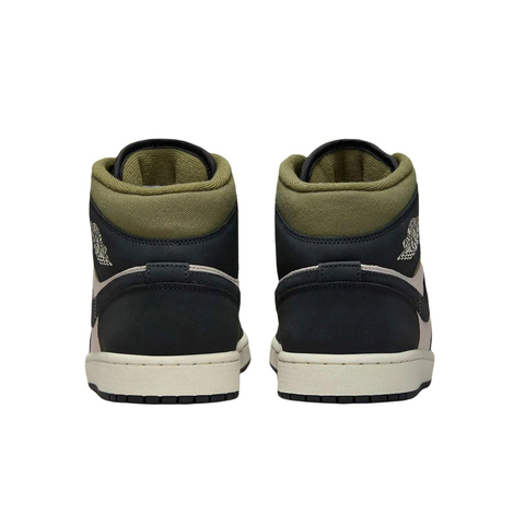 JordanJordan2025男子AIR JORDAN 1 MID SE乔丹HV4091-102