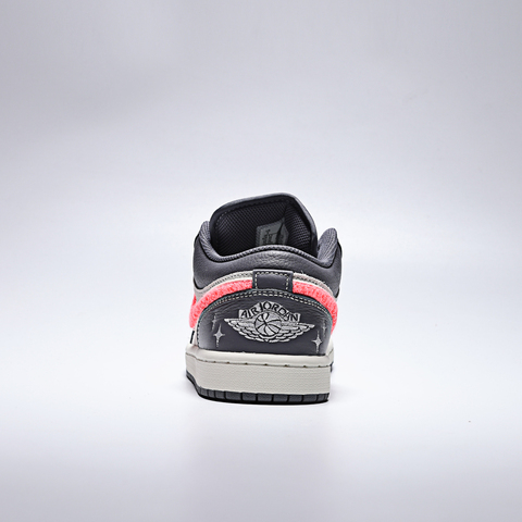 JordanJordan2025女子WMNS AIR JORDAN 1 LOW乔丹IM6565-014