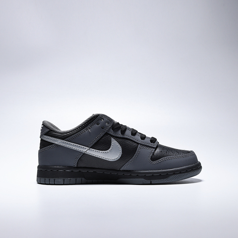 Nike KidsNike Kids2025男大童NIKE DUNK LOW GS儿童IM6028-010