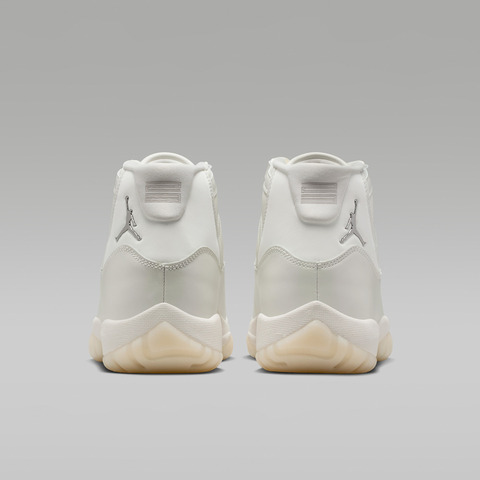 JordanJordan2025女子WMNS AIR JORDAN 11 RETRO乔丹AR0715-110