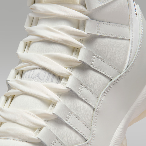 JordanJordan2025女子WMNS AIR JORDAN 11 RETRO乔丹AR0715-110