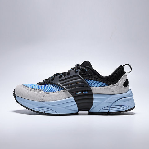 JordanJordan2025男子JORDAN TRUNNER O/S乔丹IB3722-007