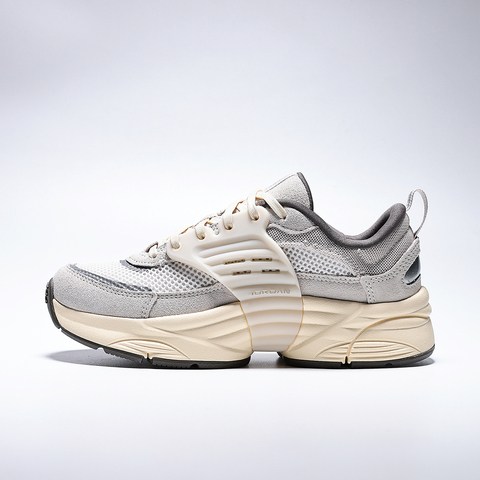 JordanJordan2025男大童JORDAN TRUNNER O/S (GS)乔丹II6531-101