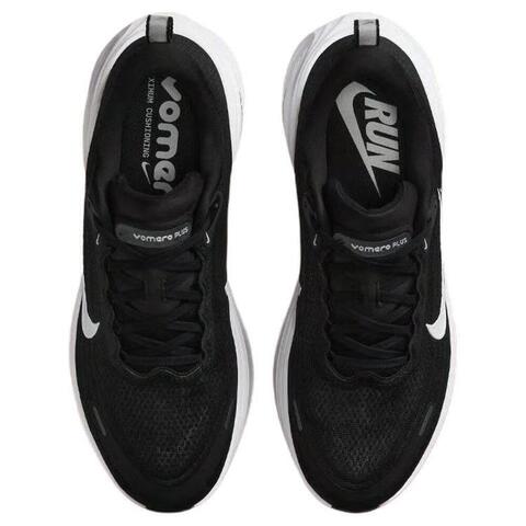 NIKE耐克2025男子NIKE VOMERO PLUS跑步HV8150-002