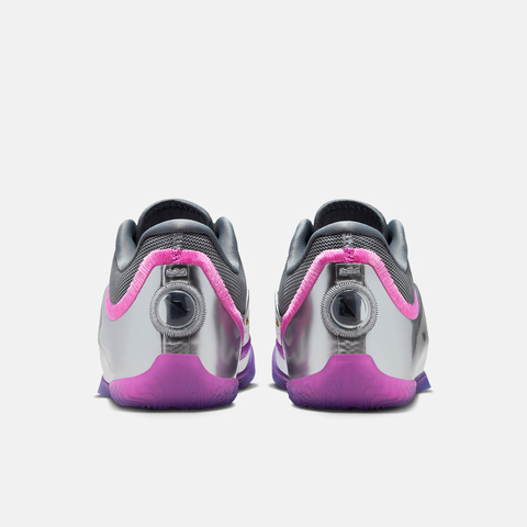 Nike KidsNike Kids2025男大童LEBRON XXIII LUX (GS)儿童IM9006-001
