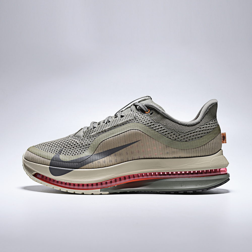 NIKE耐克2025男子NIKE PEGASUS PREMIUM跑步IM6677-222