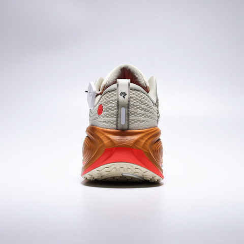 NIKE耐克2025男子NIKE VOMERO PLUS跑步IM6679-258