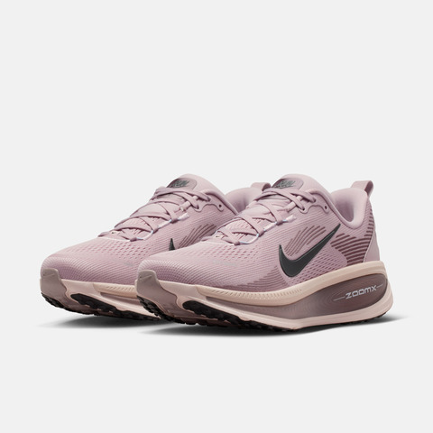 NIKE耐克2026女子W NIKE VOMERO 18跑步HM6804-607