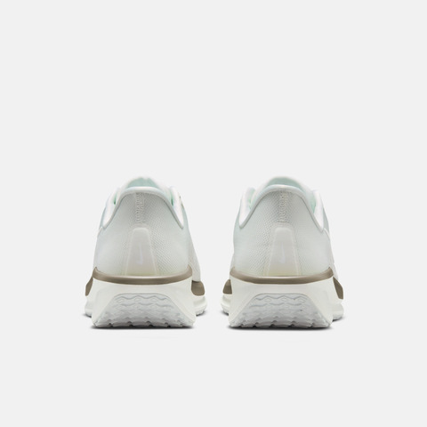 NIKE耐克2026男子NIKE QUEST 6跑步FD6033-012