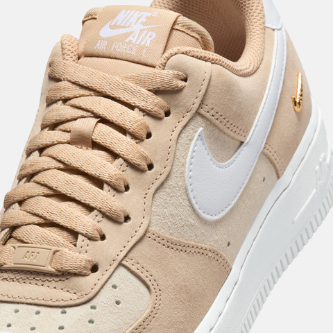 NIKE耐克2026女子W AIR FORCE 1 '07 LOW SE休闲IQ9964-200