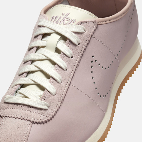 NIKE耐克2026女子W NIKE CORTEZ LT休闲HQ1841-602