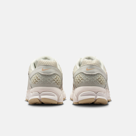 NIKE耐克2026女子W NIKE ZOOM VOMERO 5休闲IB8929-003