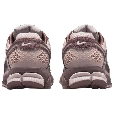 NIKE耐克2026女子W NIKE ZOOM VOMERO 5休闲II6236-500