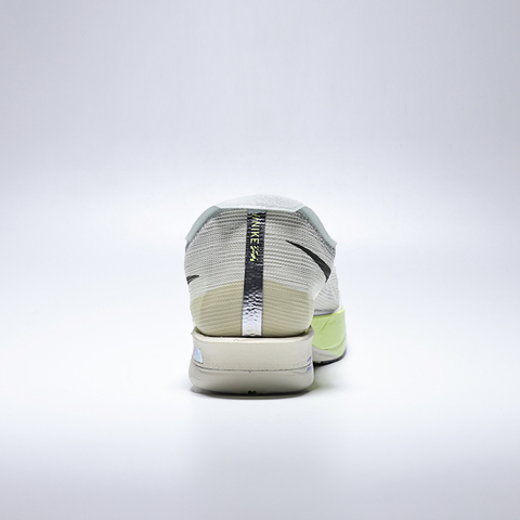 NIKE耐克2026男子ZOOMX STREAKFLY 2跑步HF6416-002